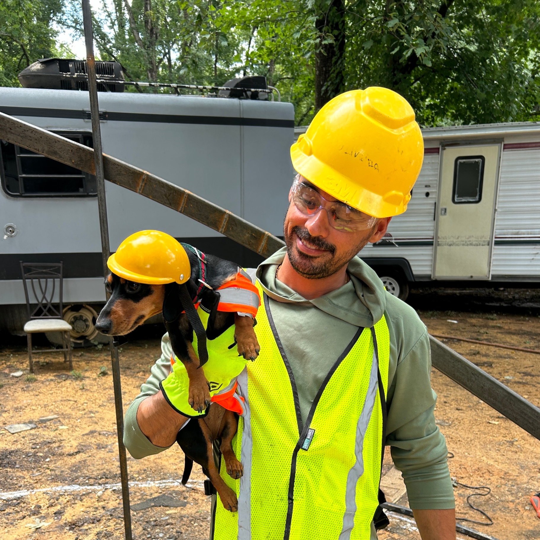 Aguinaldo Santos on a job site