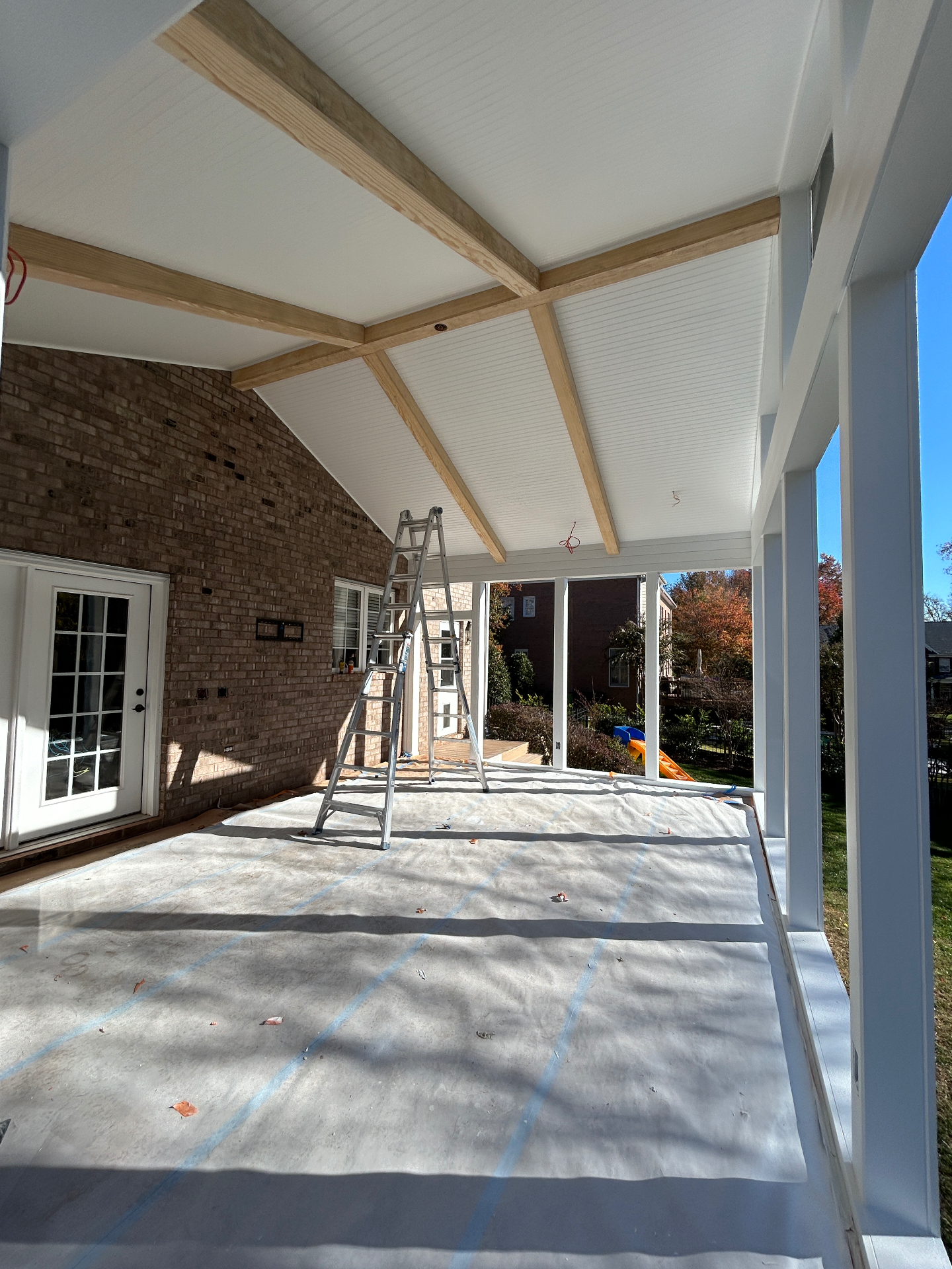 Interior beams & vaulted ceiling
